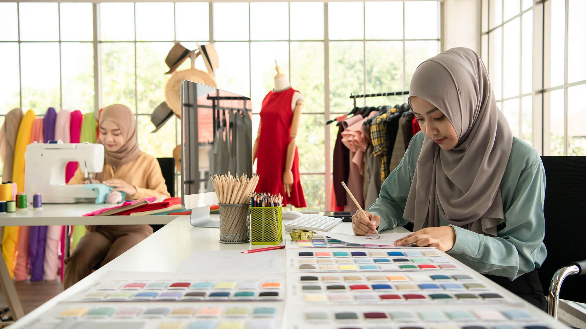 pos-malaysia-fashion-for-raya-business.jpg
