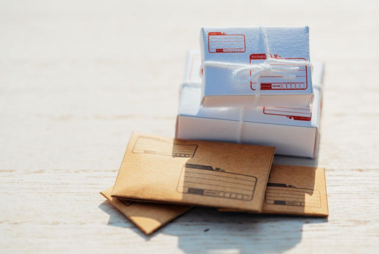 International express mail box
